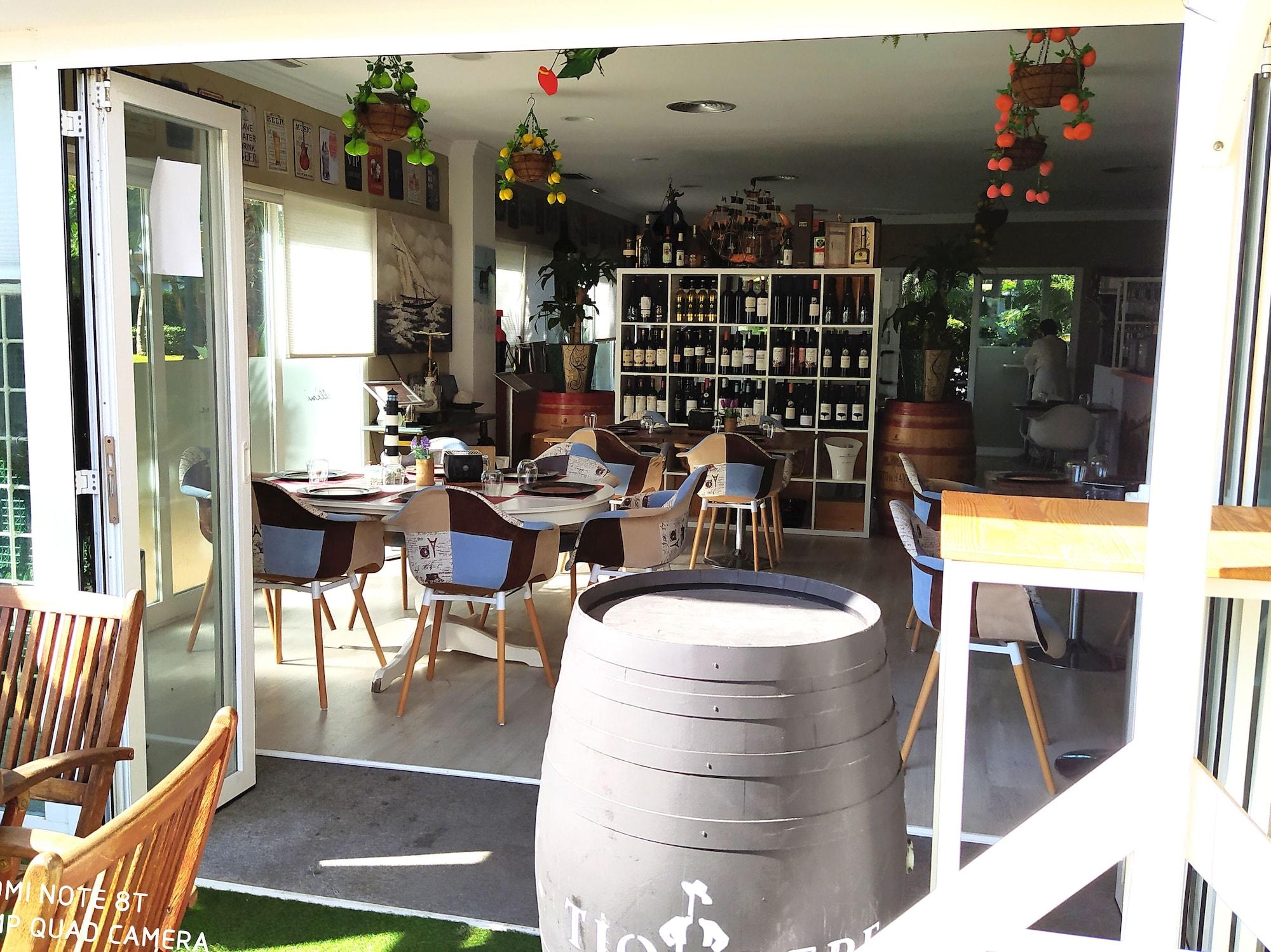 Restaurant Apartamento Dama de Noche Marbella