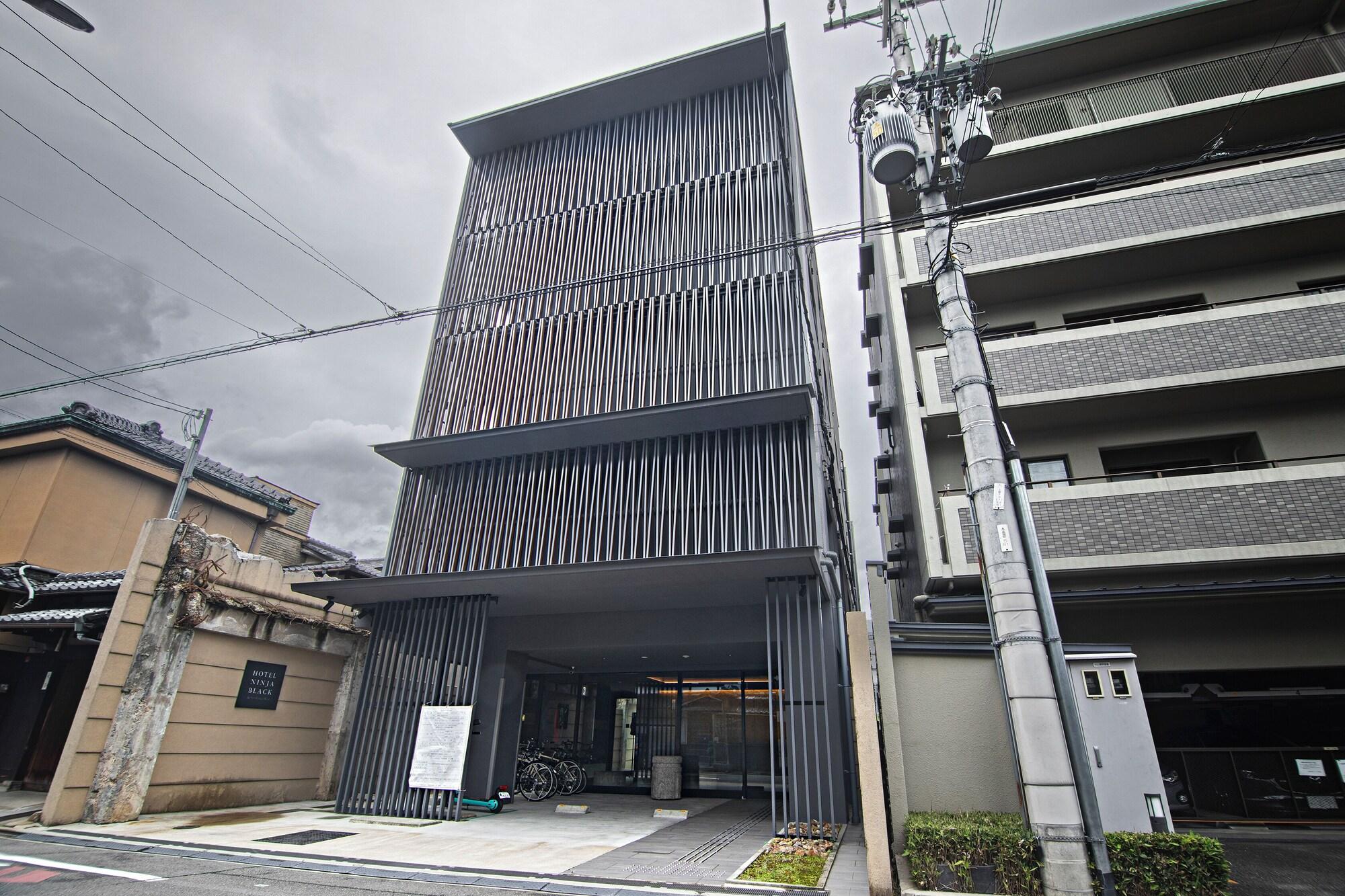 Varios HOTEL NINJA BLACK