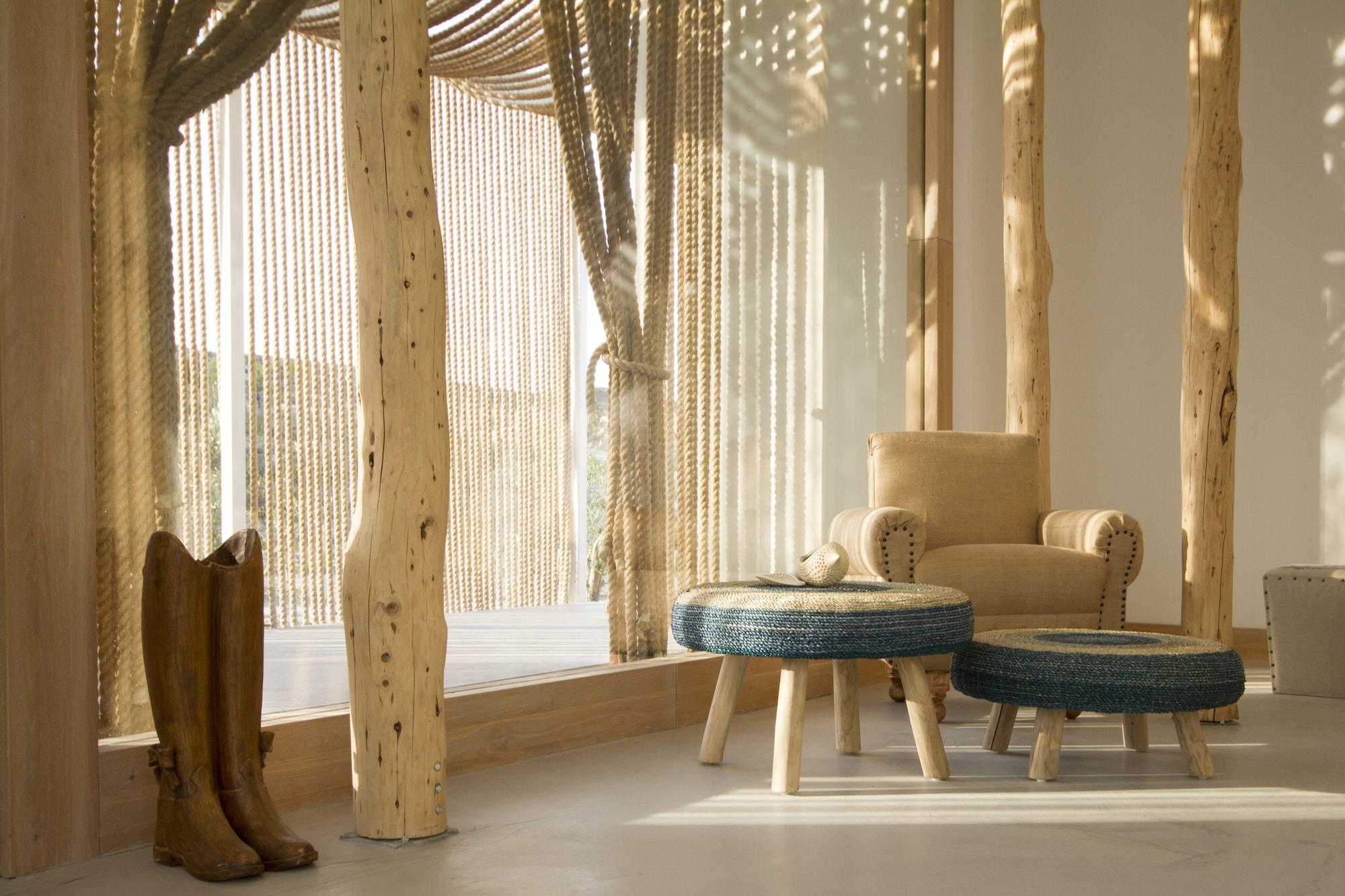 Vista Lobby Aelia Wellness Retreat