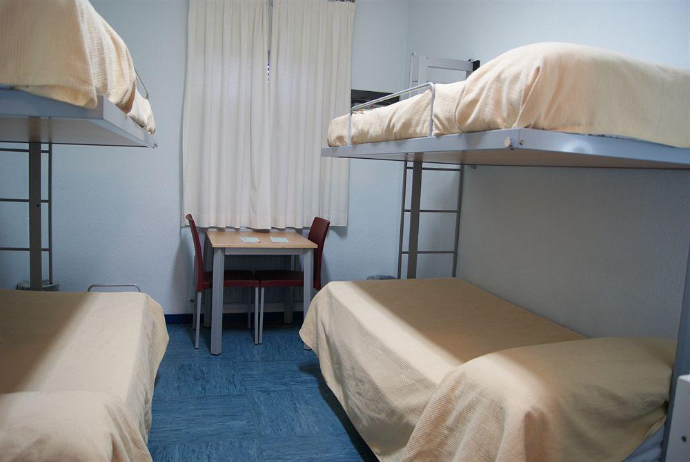 Hostel Inturjoven Huelva by null