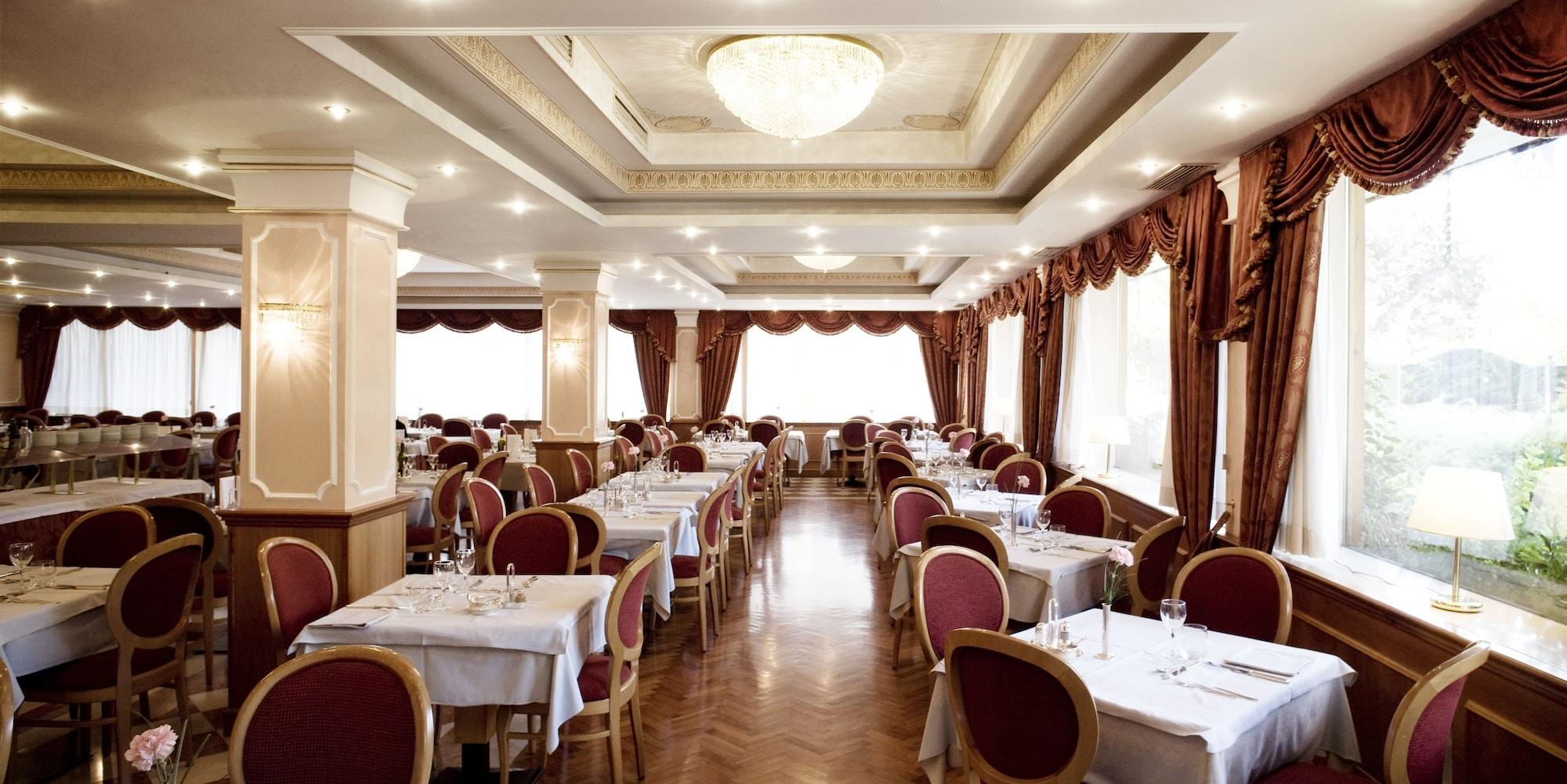 Restaurant Comano Cattoni Holiday