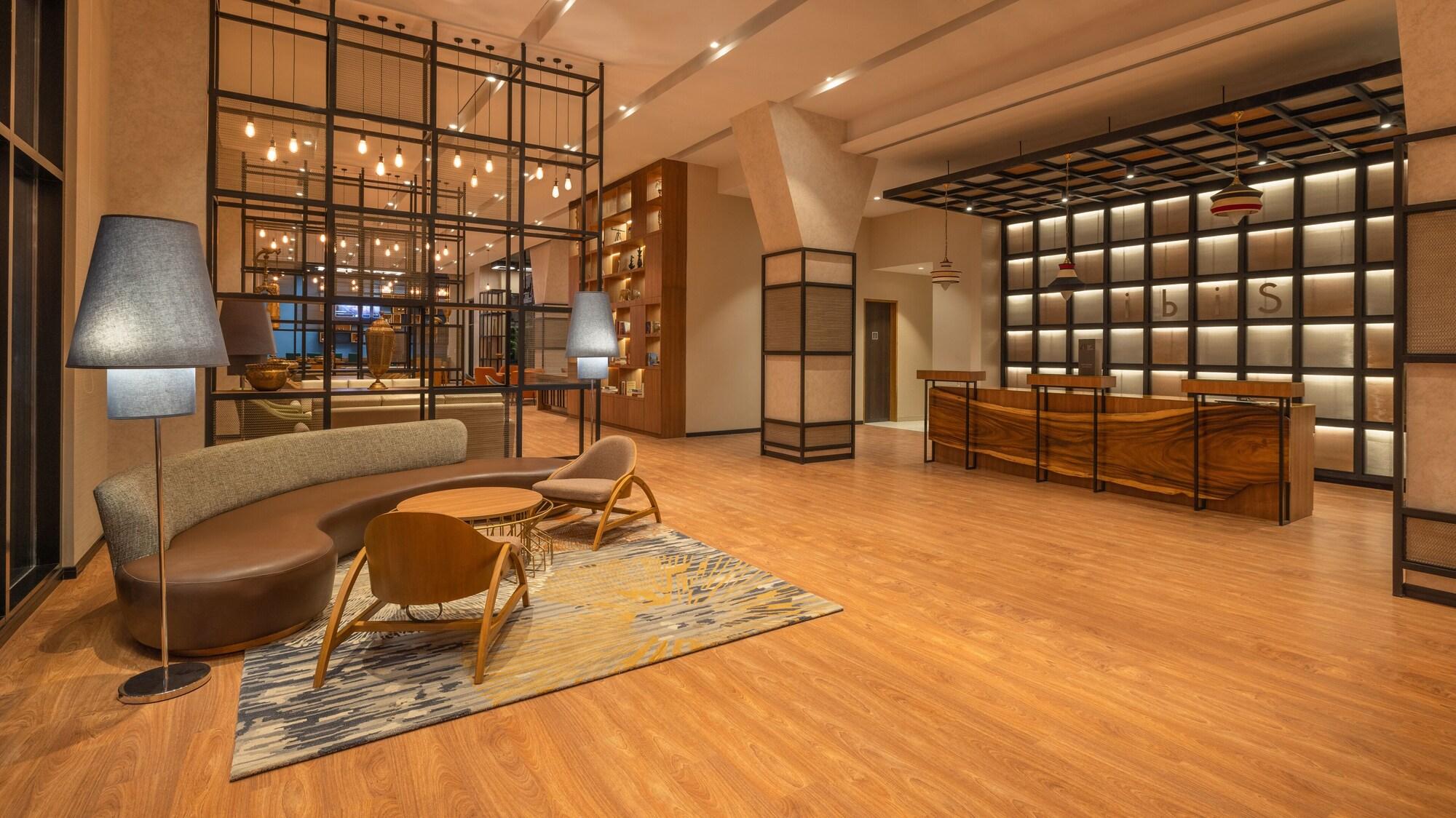 Vista Lobby Ibis Thane