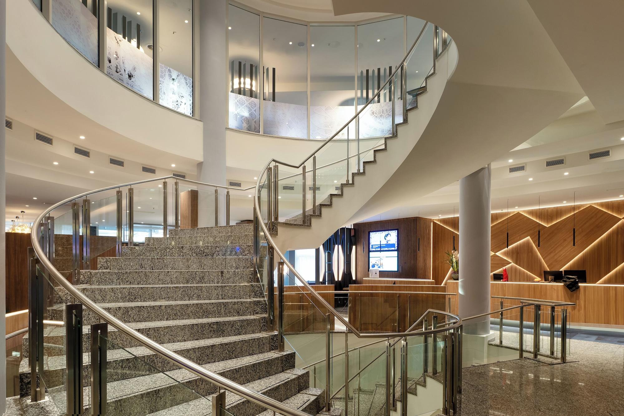 Vista Lobby Mercure Hotel Berlin Tempelhof