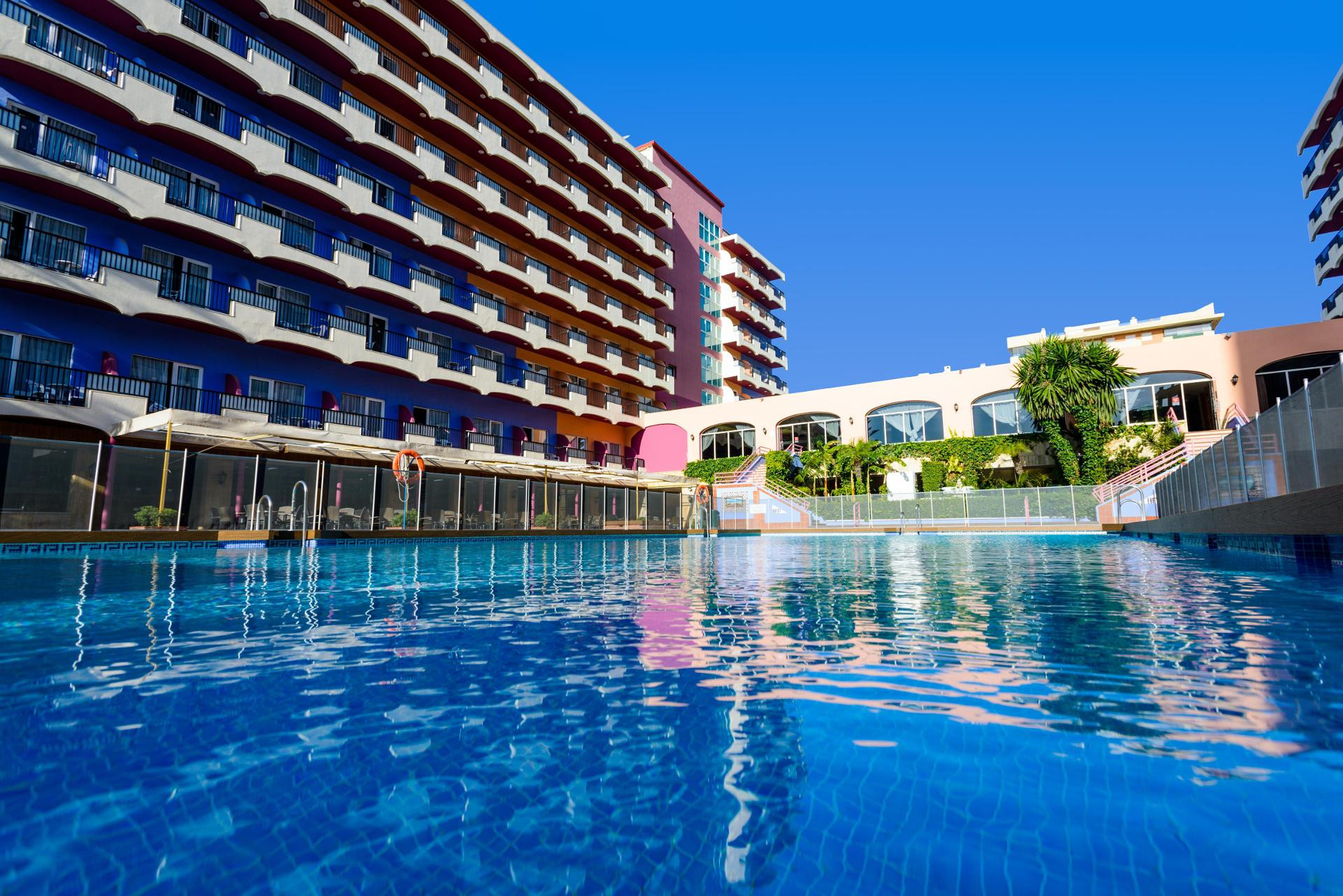 Vista Exterior Hotel Monarque Fuengirola Park
