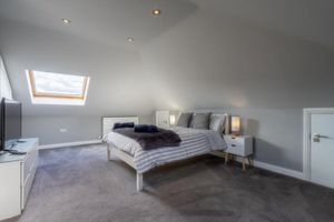 Alquiler Vacacional - Immaculate Family sized holiday home located 10mins from beachfront!