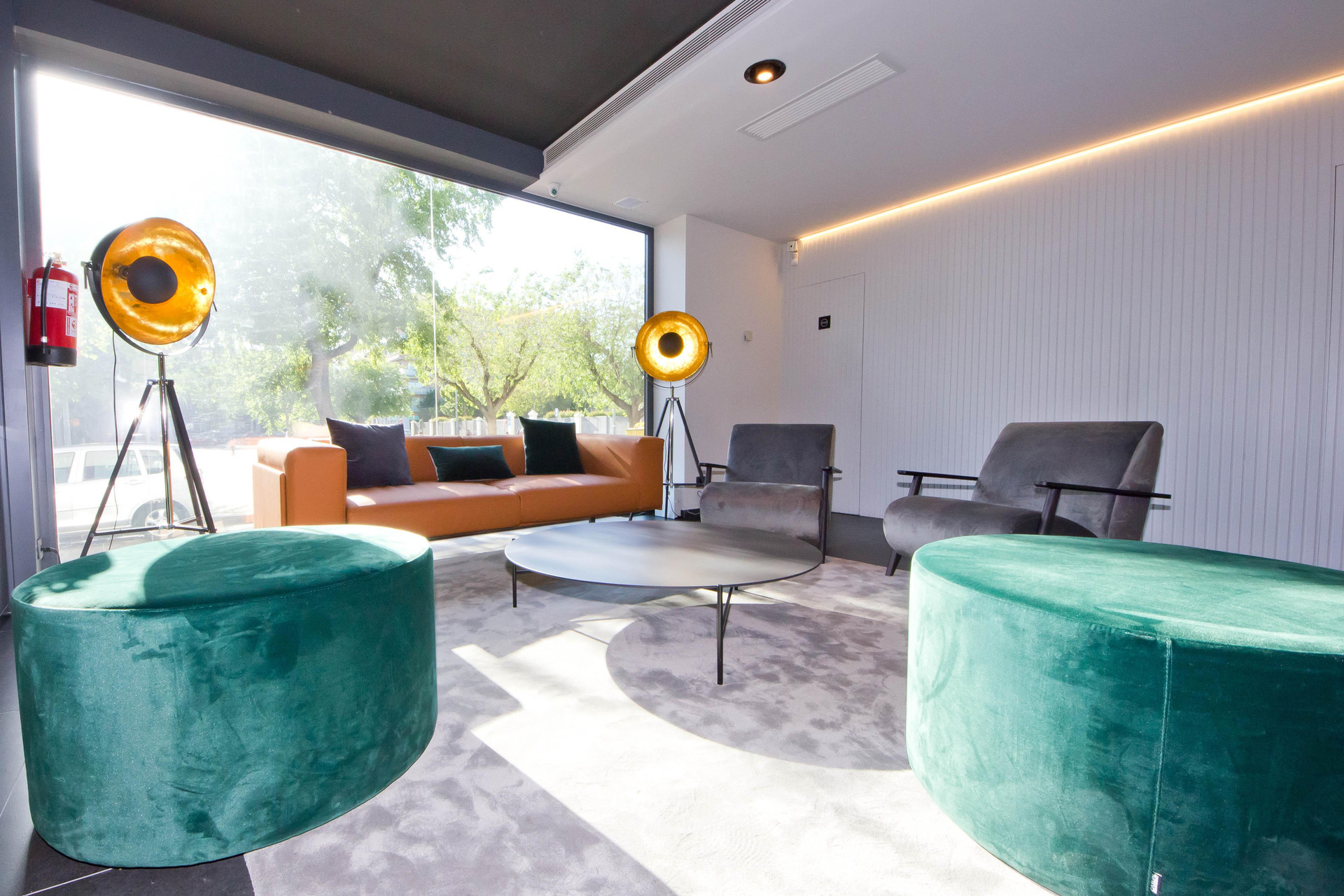 Vista Lobby Aparthotel Atenea Valles