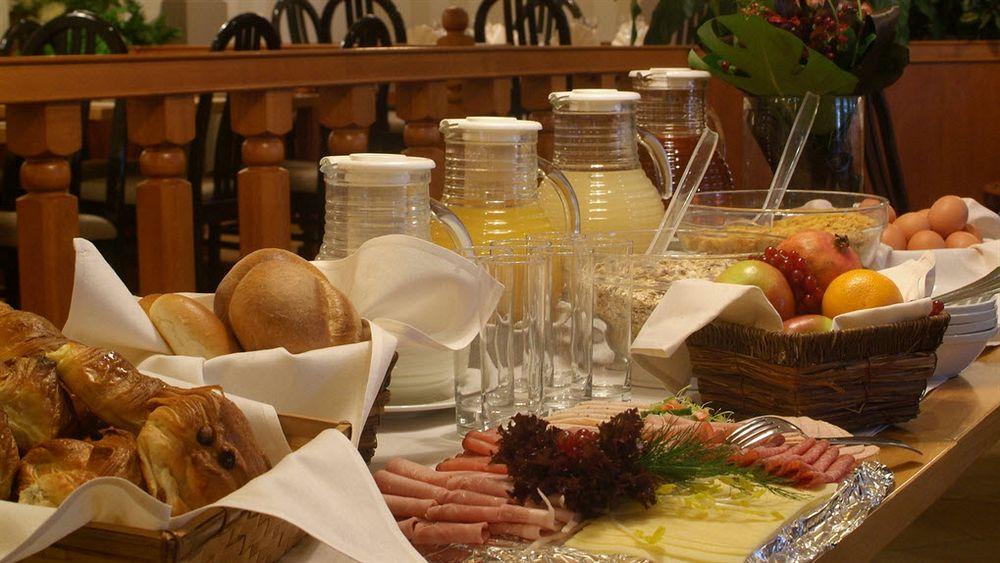 Restaurant Aparthotel Castelnou
