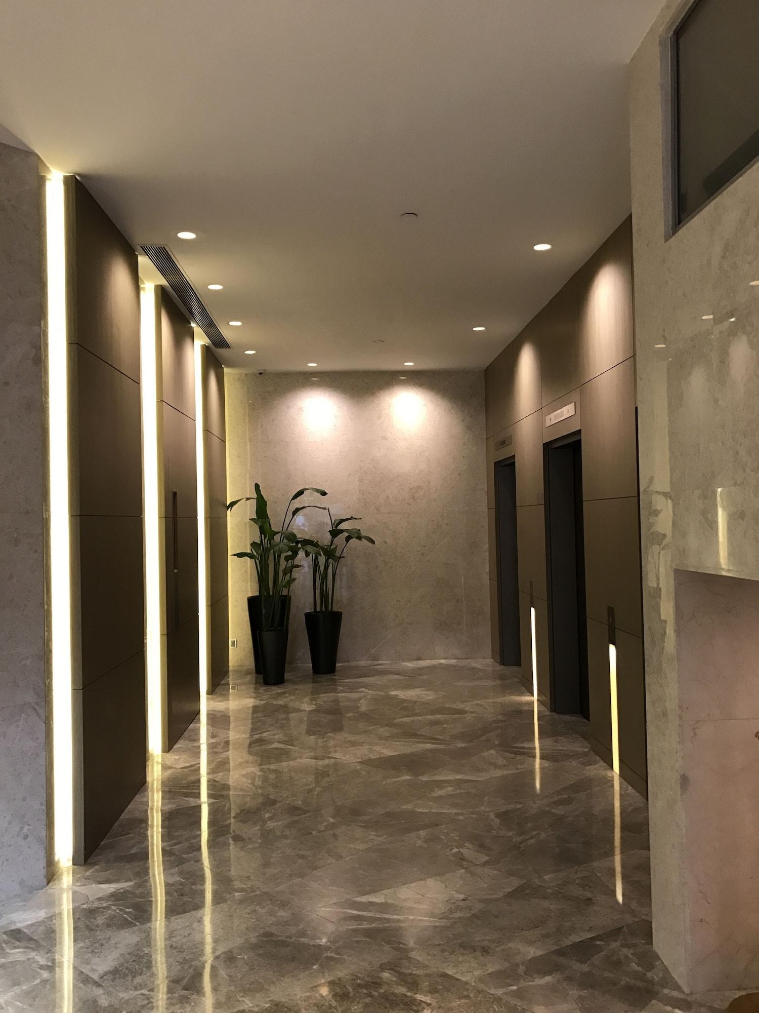 Vista Lobby The Harbourview - Chinese YMCA of Hong Kong