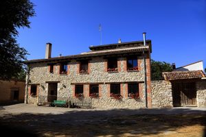 Alojamiento - Hotel Rural Tirontillana