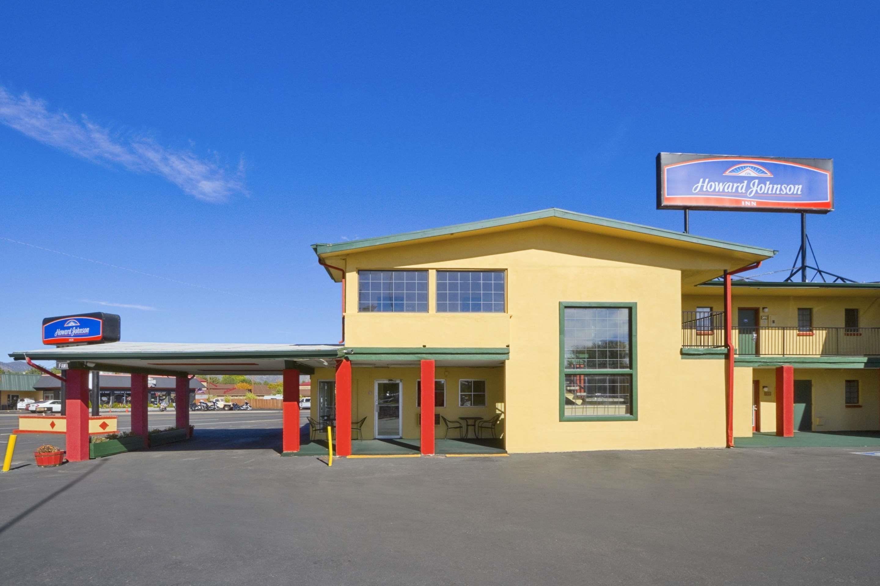Varios Howard Johnson by Wyndham Flagstaff University West