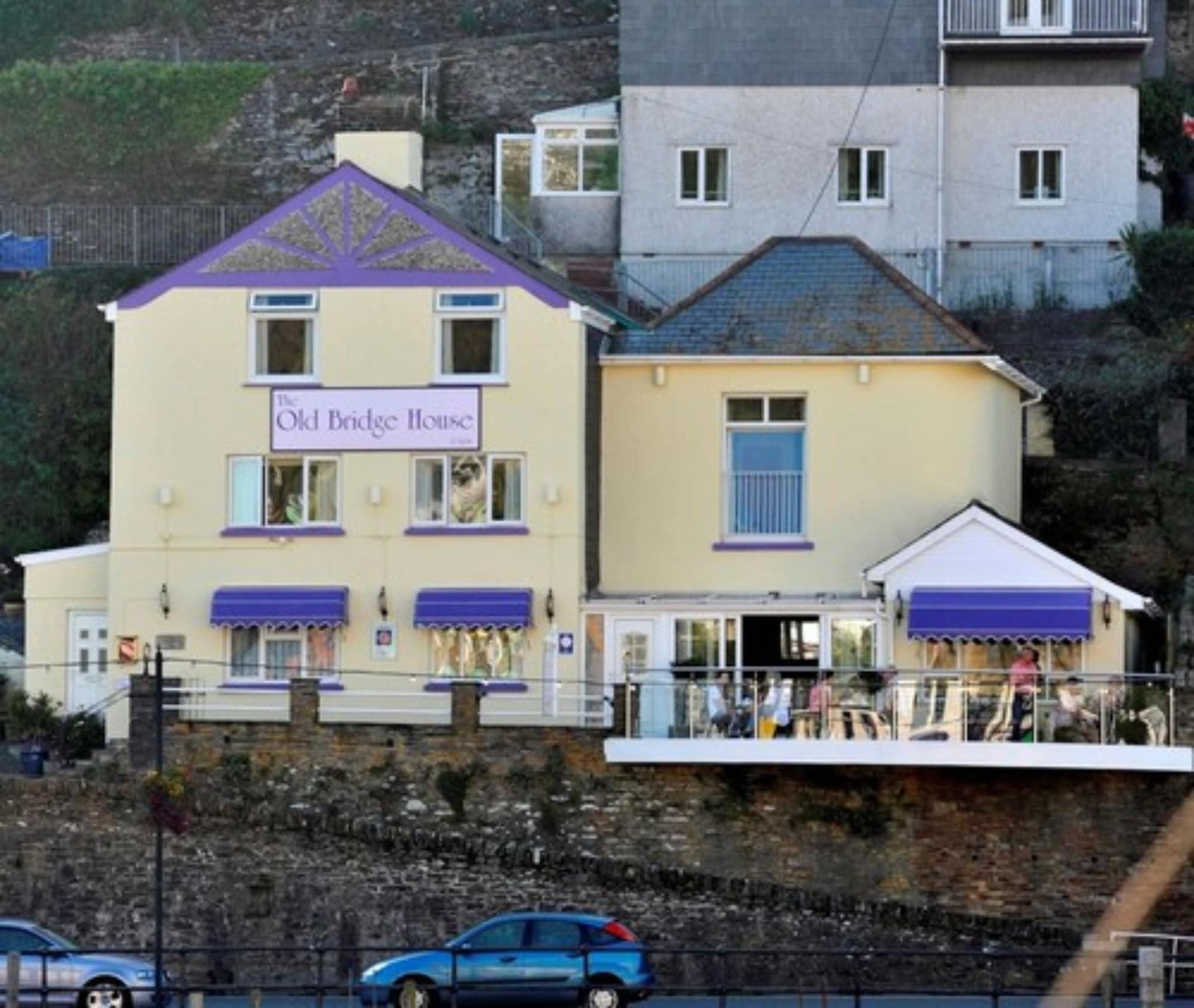 Vista Exterior The Old Bridge House