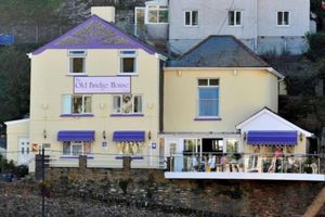 Alojamiento - The Old Bridge House