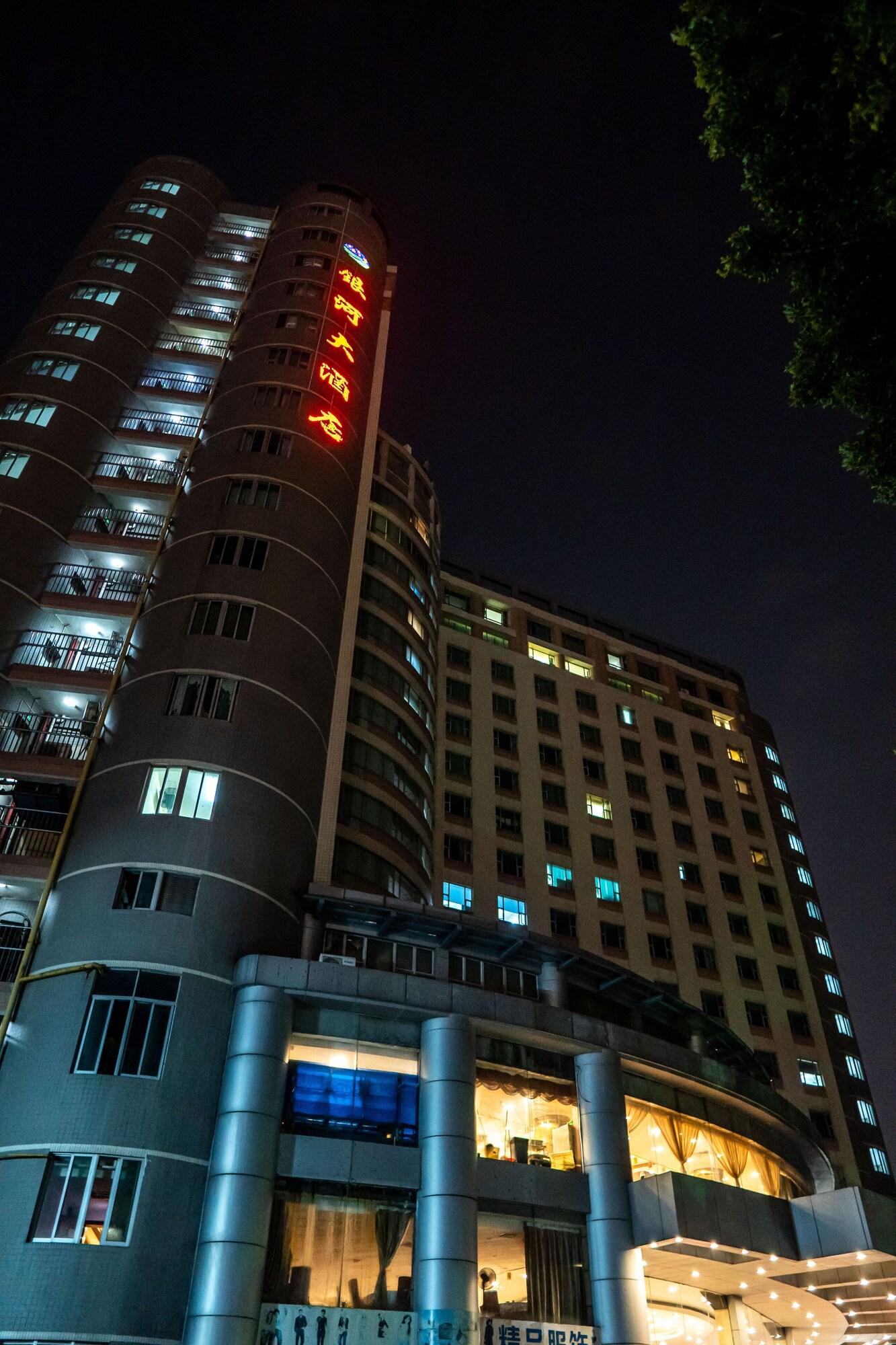 Vista Exterior Galaxy Hotel