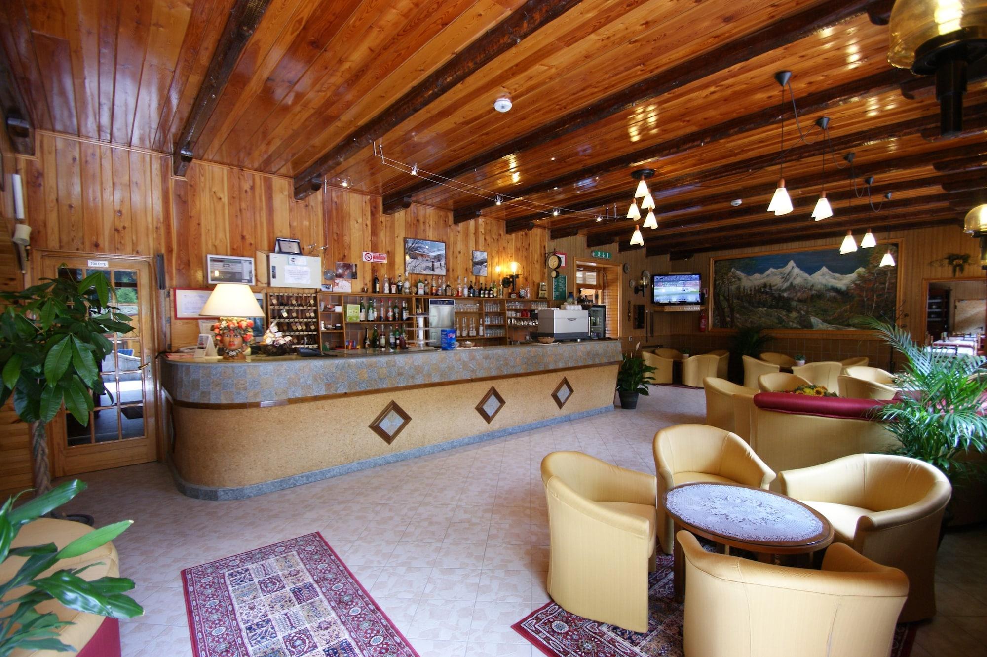 Vista Lobby Europa