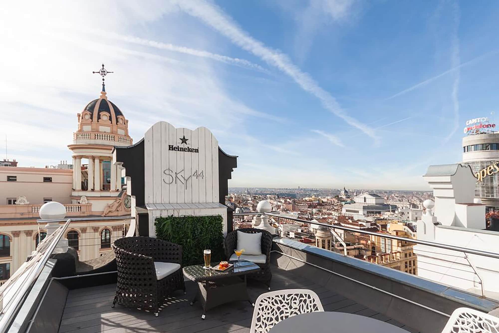 Varios Hostal Juliette & Coworking