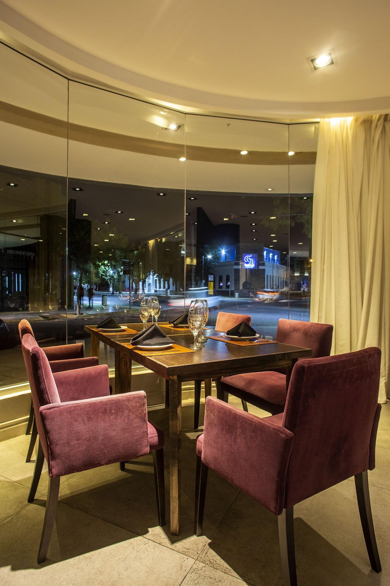 Restaurant Visit Hotel & Apart