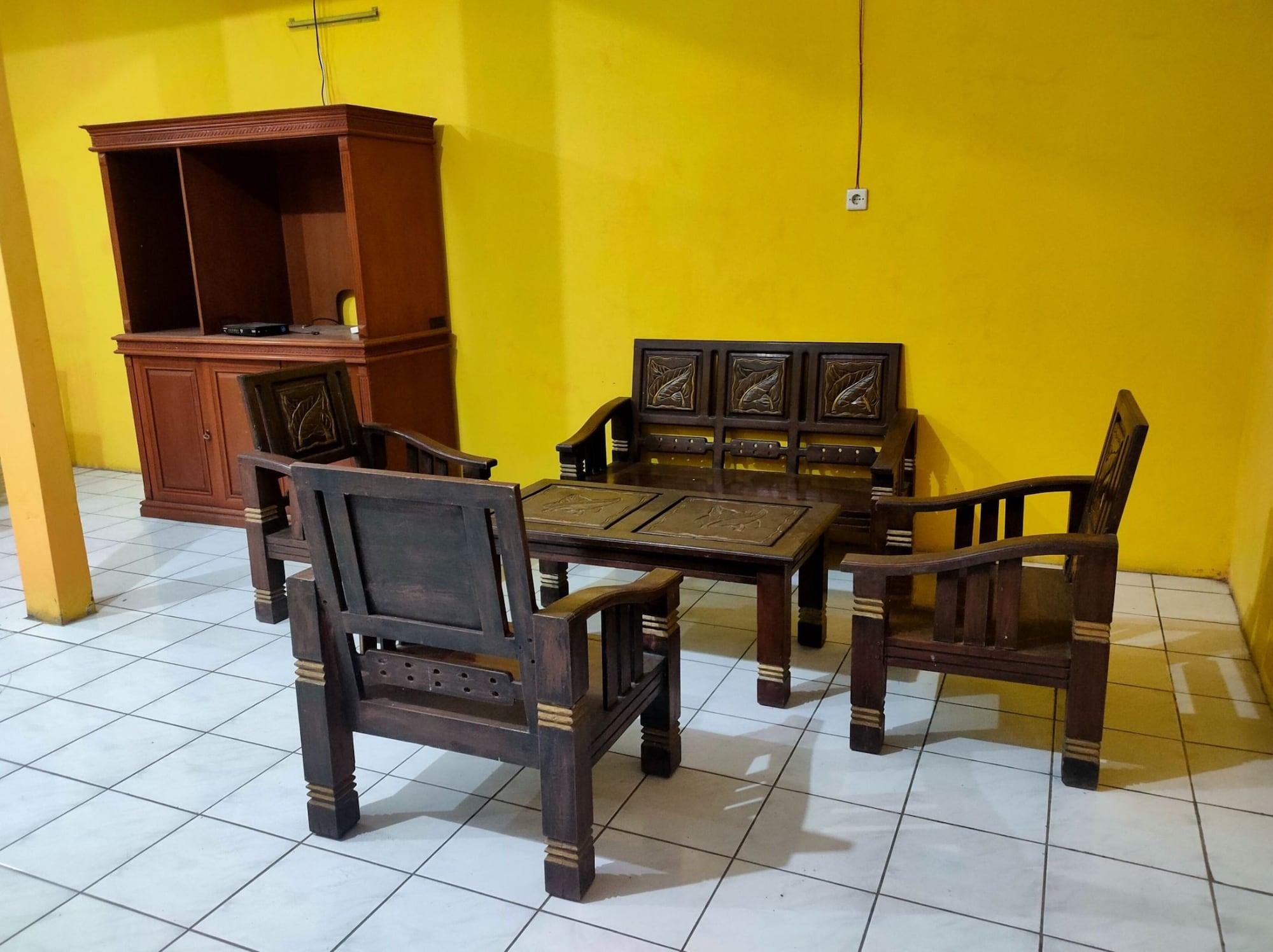 Vista Lobby Hotel Dirgantara