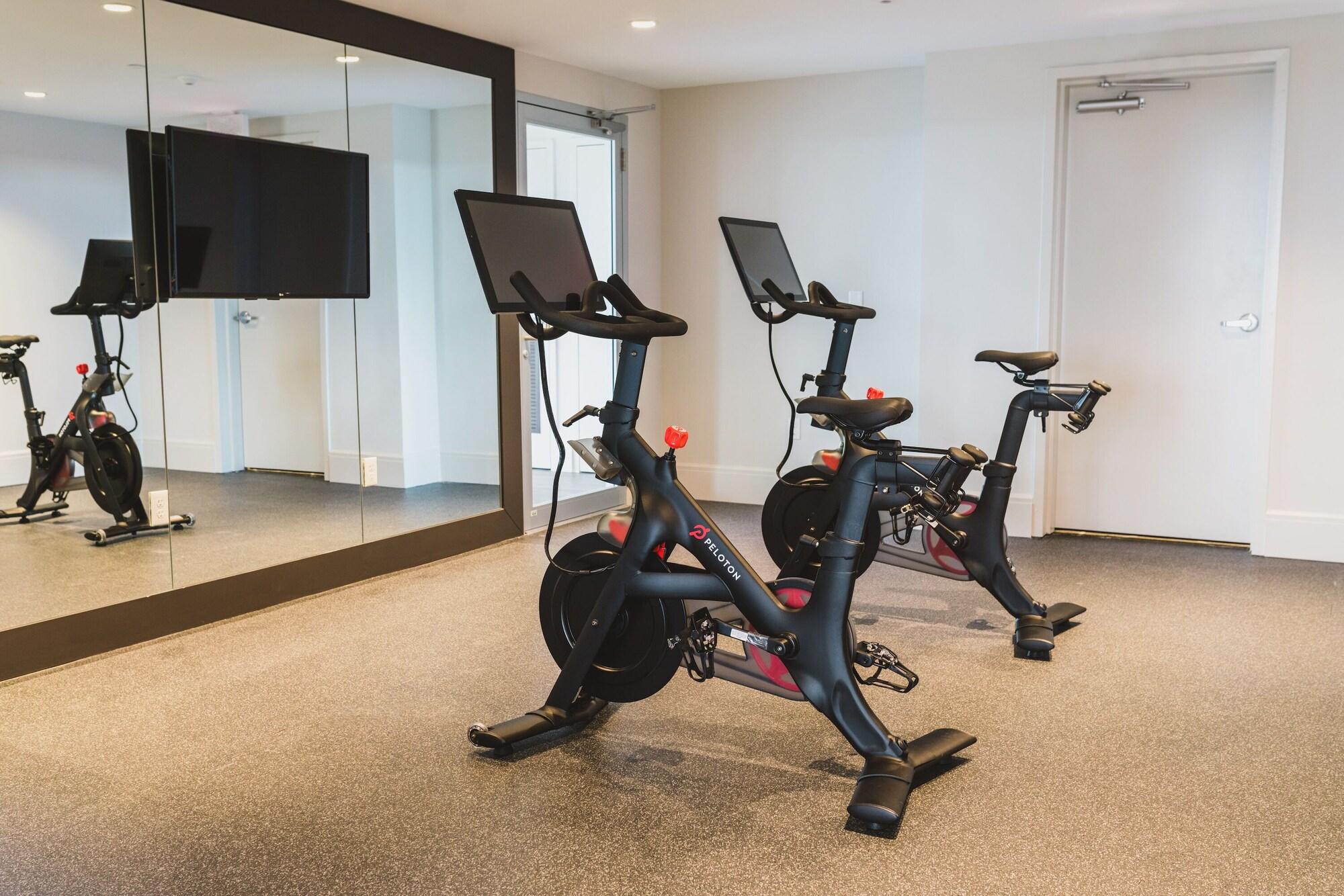 Gimnasio Tucker at Palmer Dadeland Miami