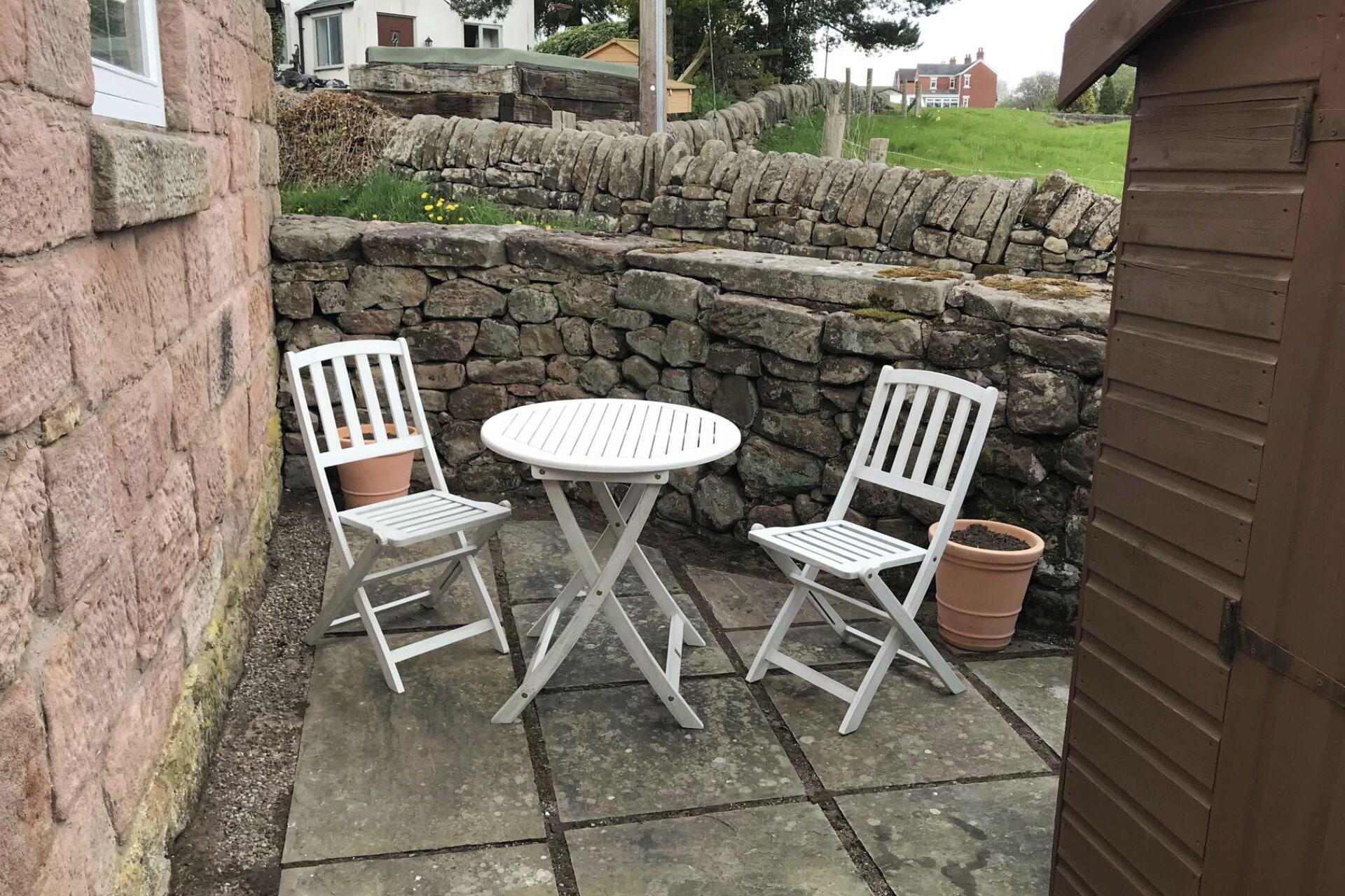 Restaurant Barn-sleeps 2-pets Ok-parking-near Alton Towers