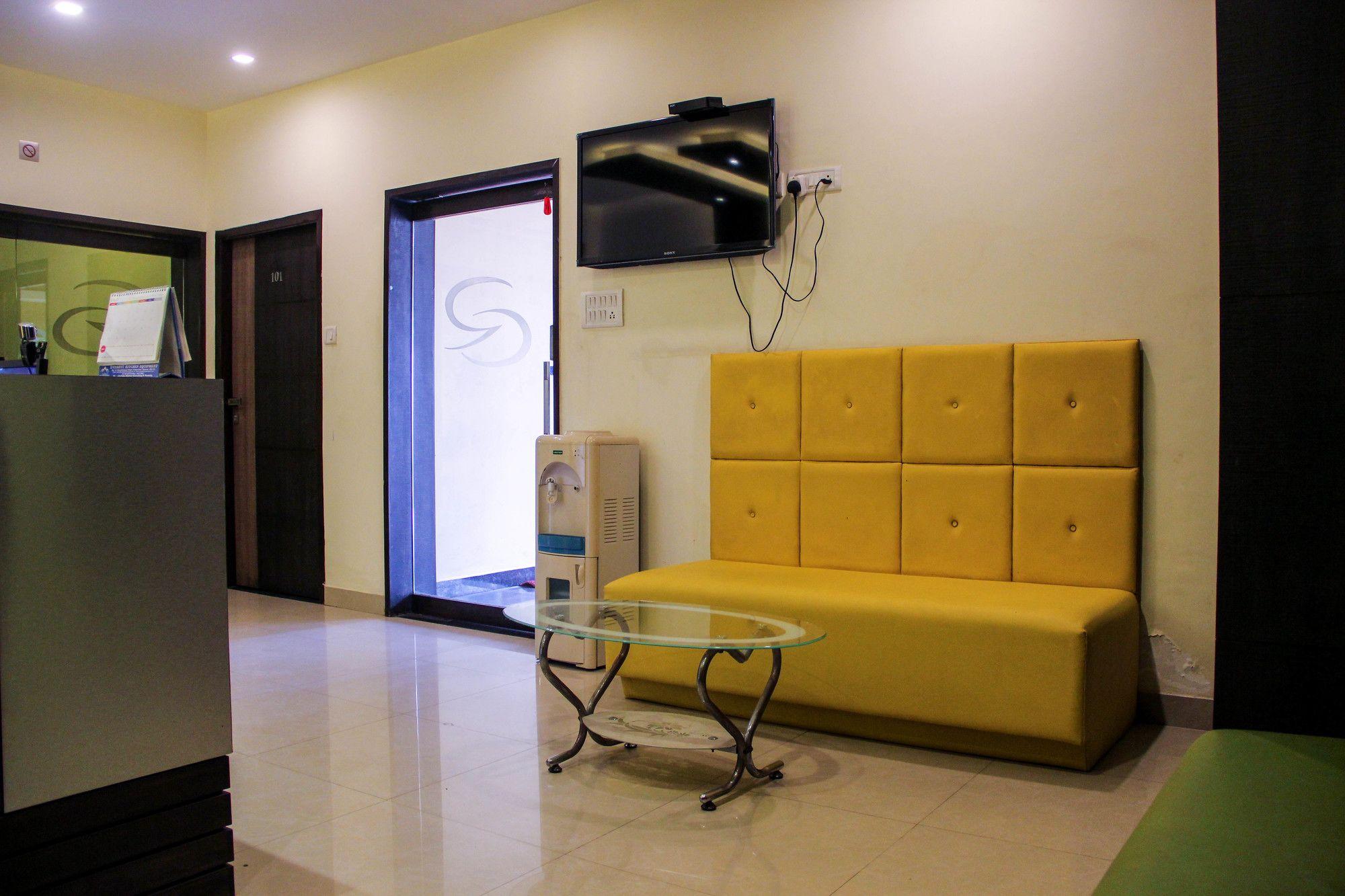Vista Lobby OYO Flagship 5765 Chennai Residency T Nagar