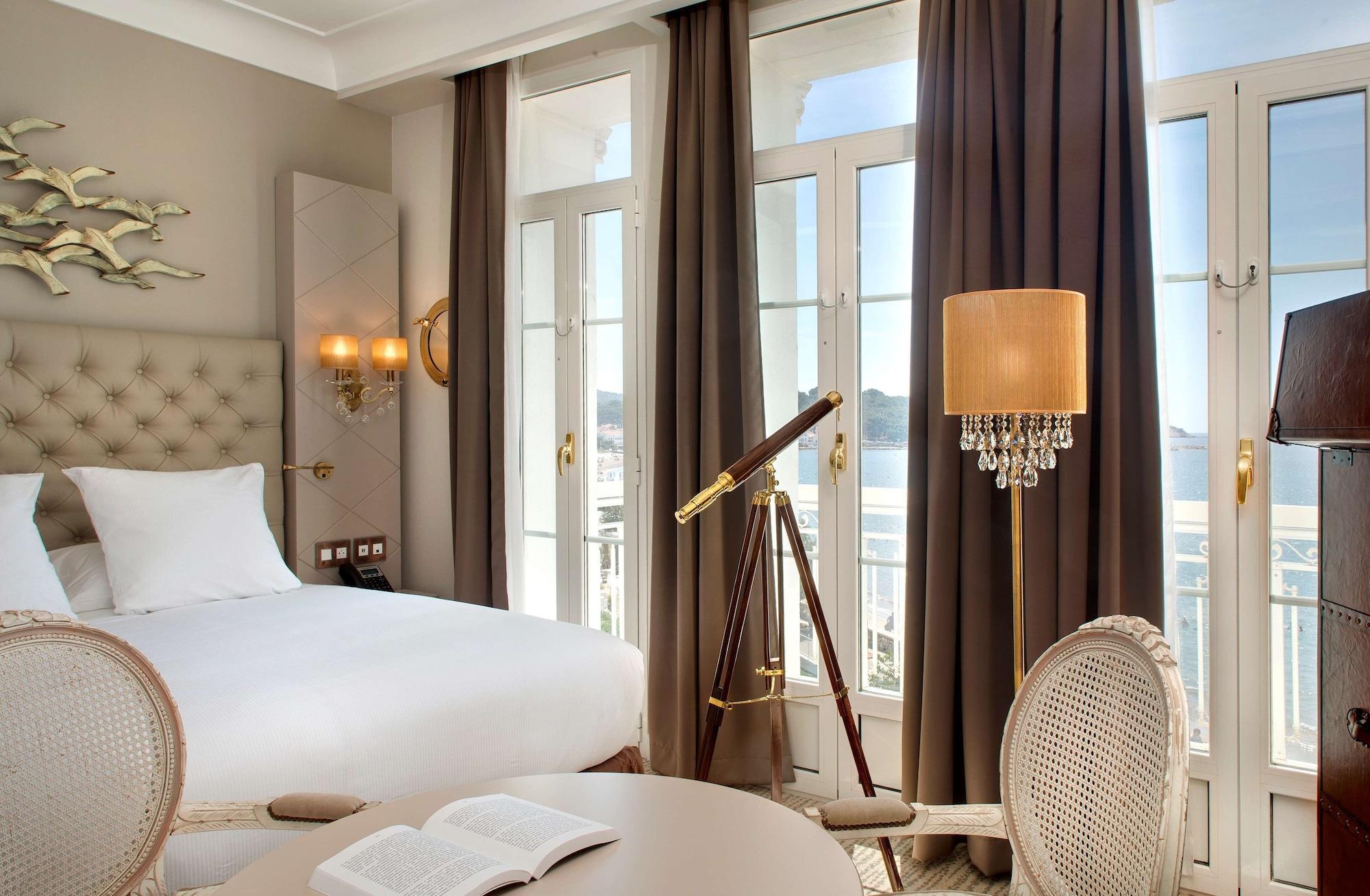 Habitación Grand Hotel Des Sablettes Plage, Curio Collection By Hilton