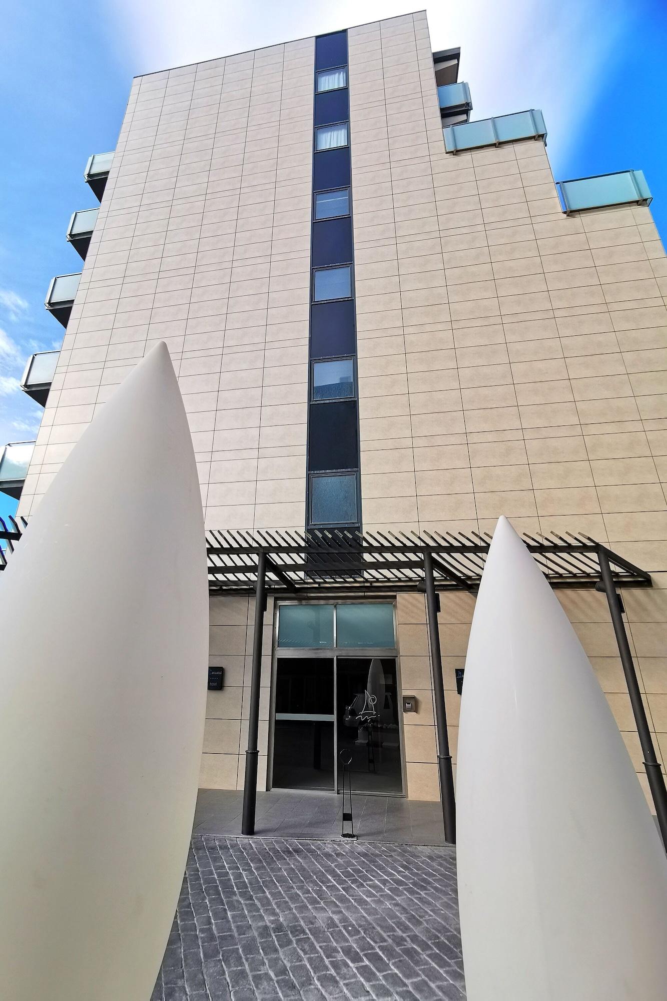 Vista Exterior Hotel Acuazul