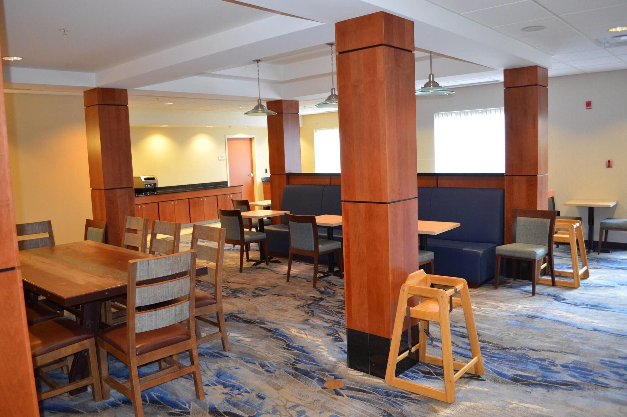 Restaurant Fairfield Inn & Suites by Marriott Sault Ste. Marie