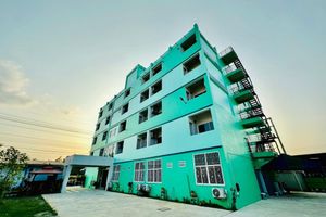 Alojamiento - BureeSateng Hotel