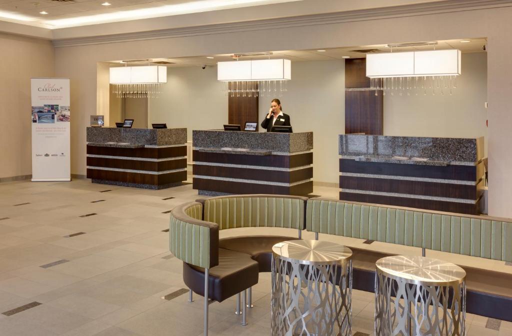 Vista Lobby Niagara  Fallsview Hotel & Suites