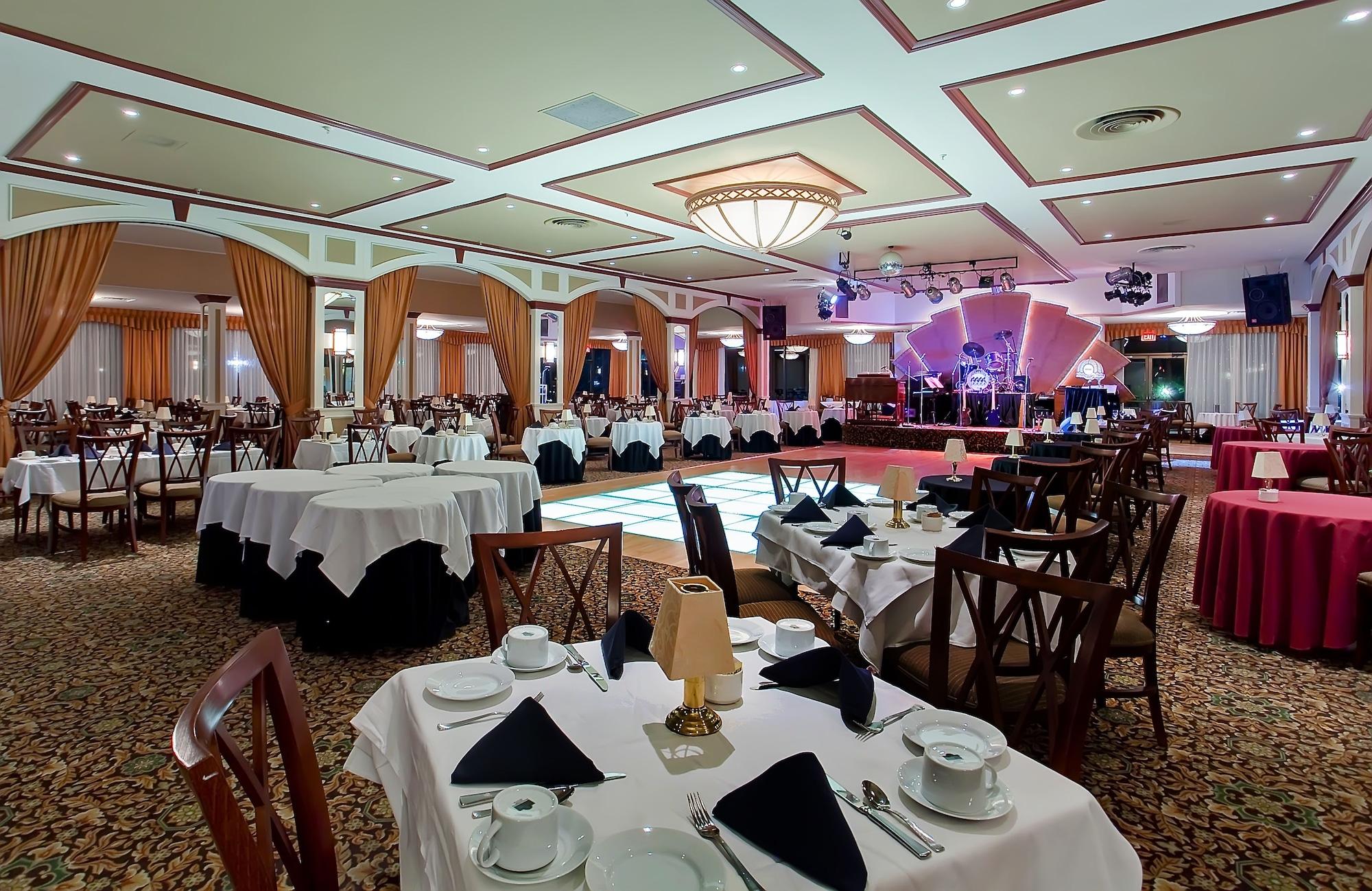 Restaurant Harrison Hot Springs Resort and Spa