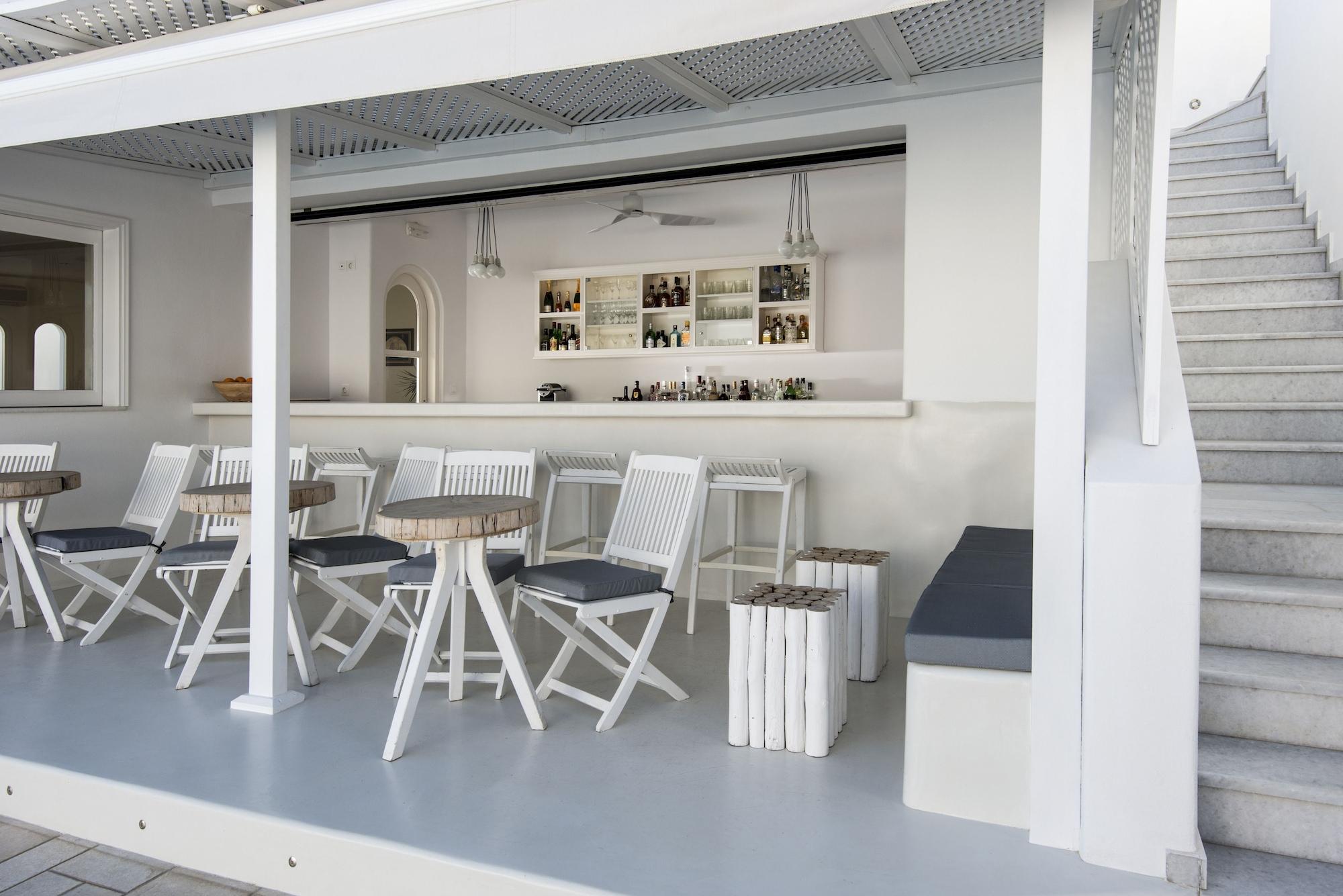 Bar/Salón Lofos Village Hotel