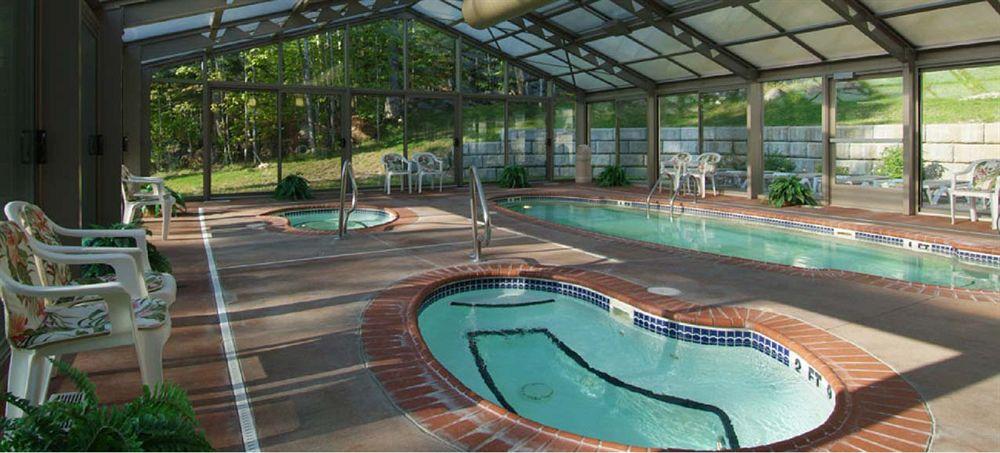 Vista Piscina Christmas Farm Inn & Spa