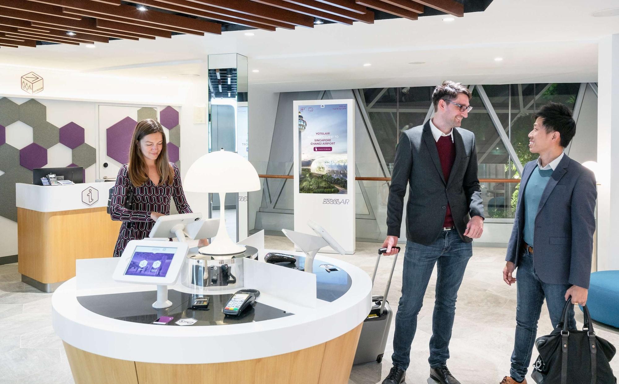 Vista Lobby YOTELAIR Singapore Changi Airport