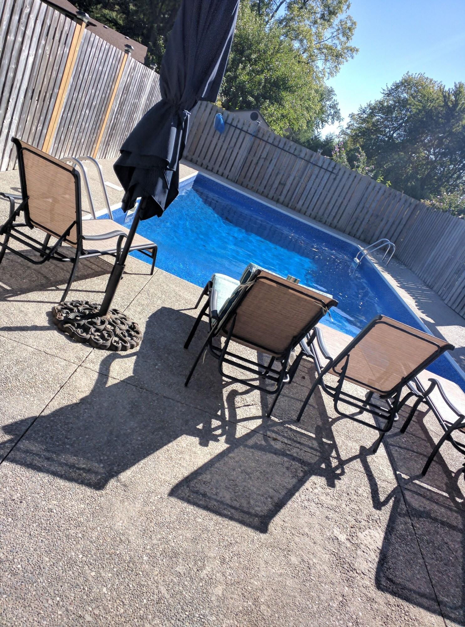 Vista Piscina Iron Kettle Bed and Breakfast