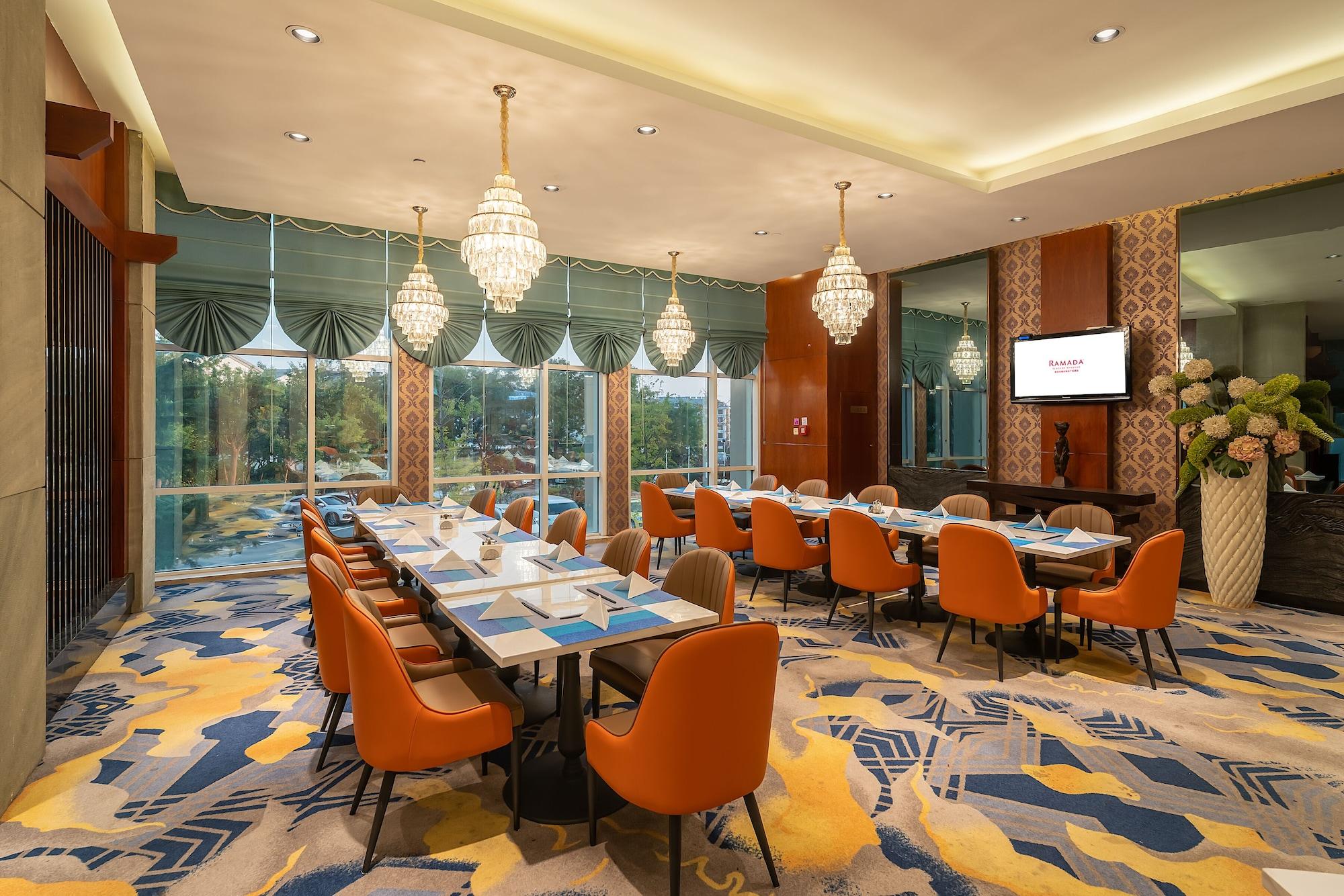 Restaurant Ramada Plaza Taian
