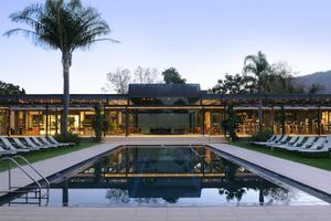 Hospedagens - Vineyard Hotel