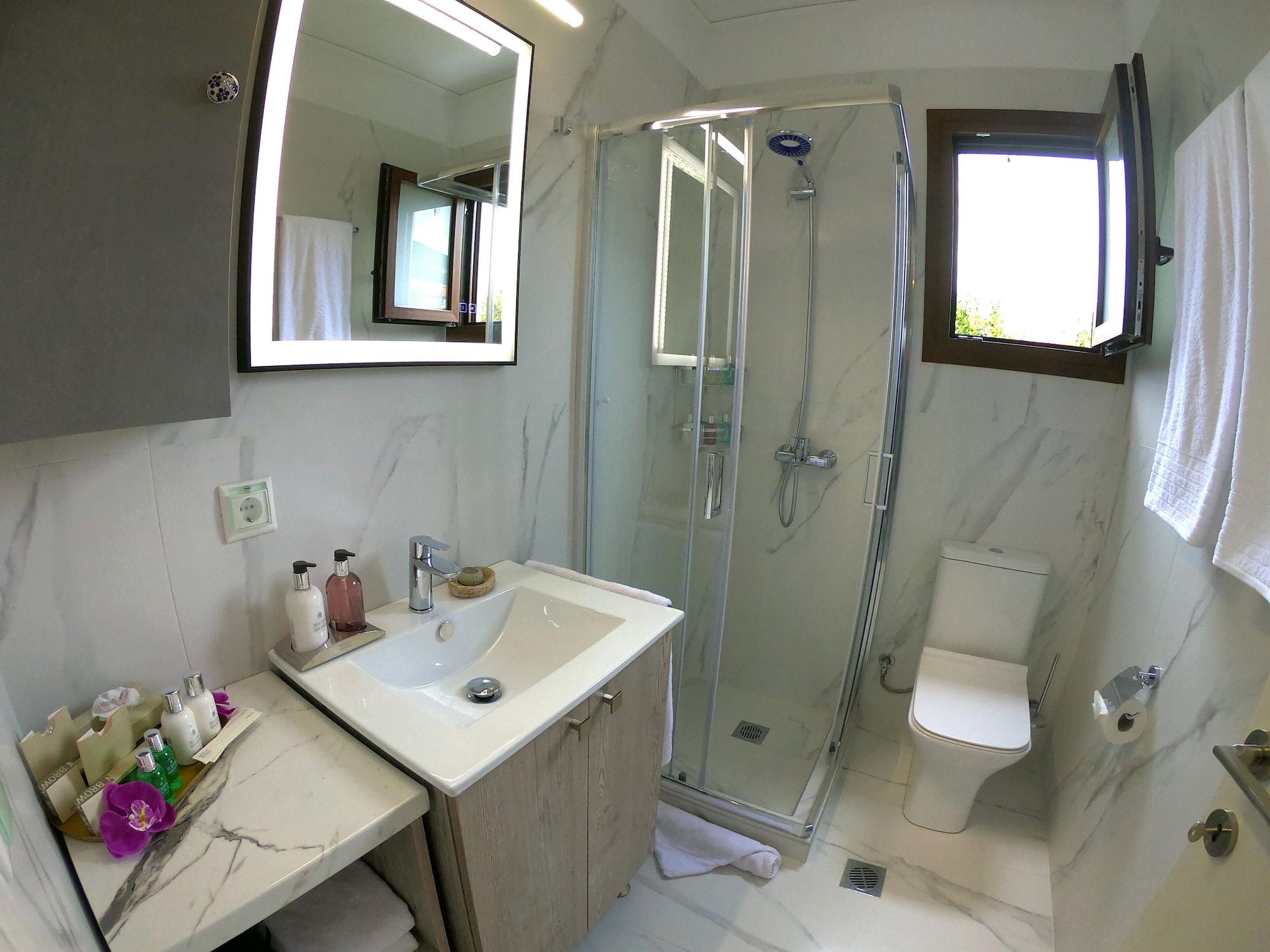 Equipamiento de Habitación Desa Green Homes