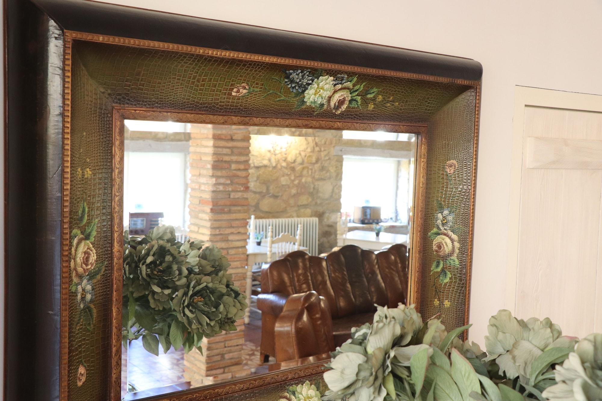 Vista Lobby Hotel Boutique Posada de Sajazarra