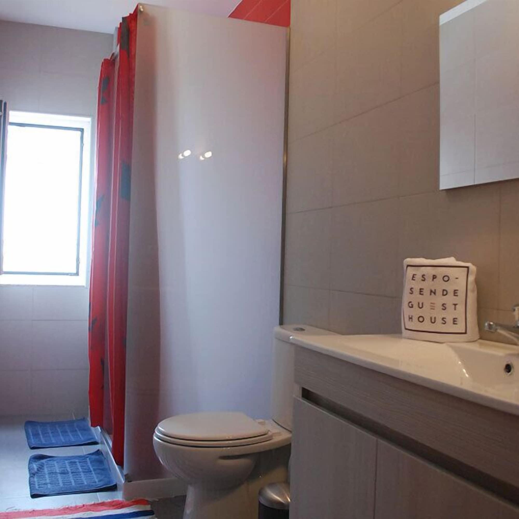 Equipamiento de Habitación Esposende Guesthouse - Hostel