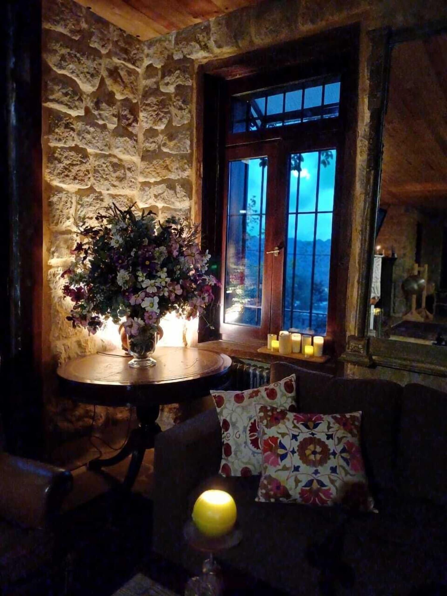 Vista Lobby Laklouk 1808 lodge by Hansa