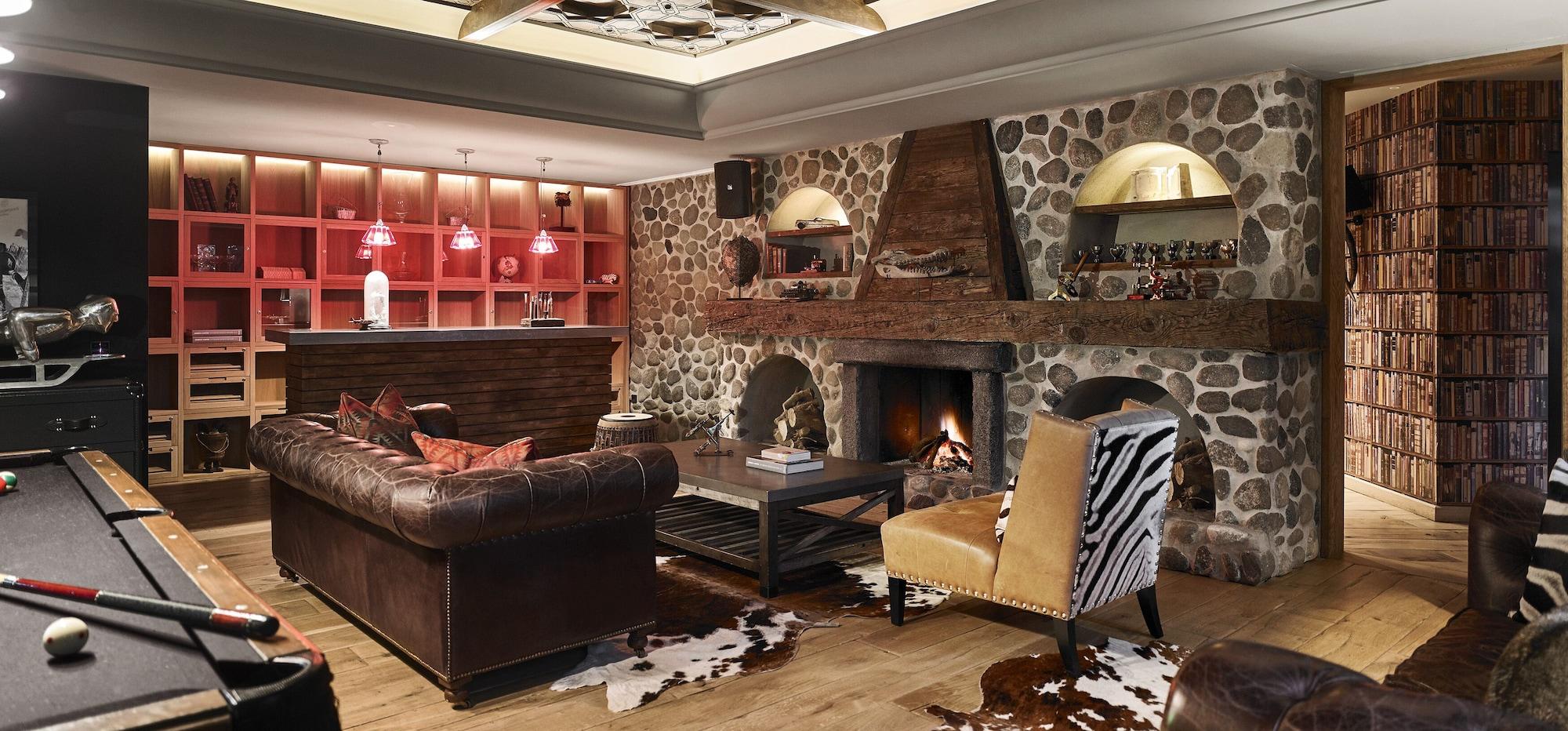 Bar/Salón El Lodge Ski and Spa