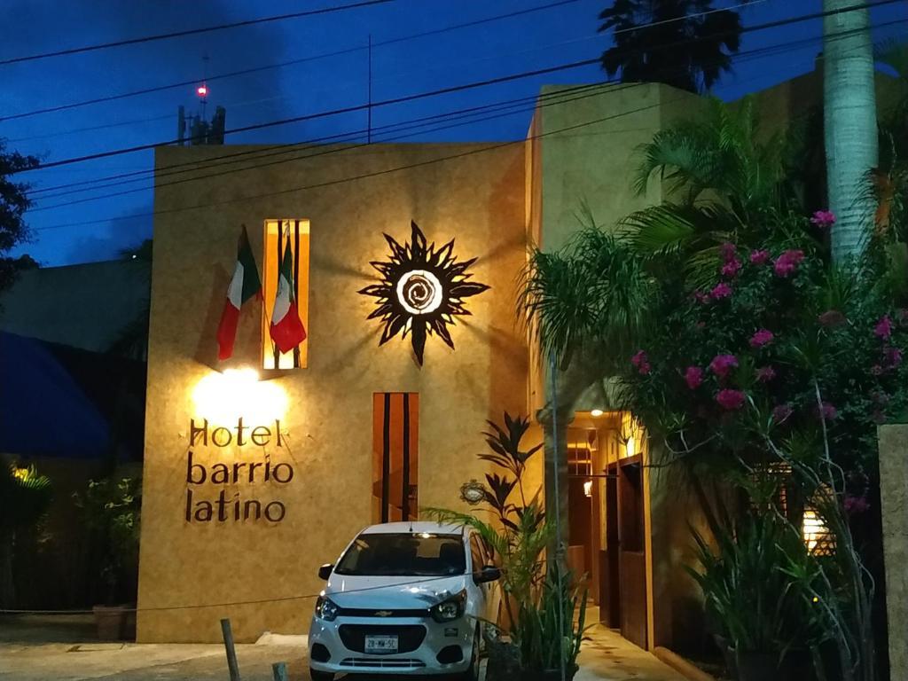 Estacionamiento Hotel Barrio Latino