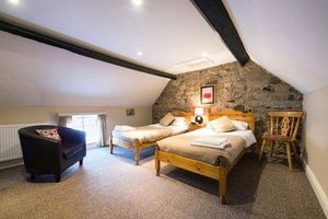 Alojamiento - The Hardinge Arms Hotel