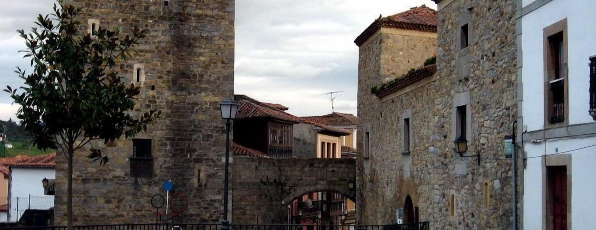 Varios Hotel Castillo de Valdés Salas