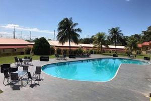 Alojamiento - West Palm Hotel