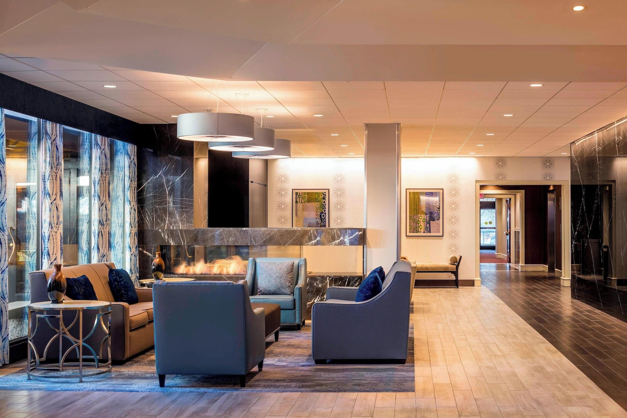 Vista Lobby Four Points By Sheraton Norwood