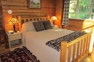 Alquiler Vacacional - Log Cabin on 6 beautiful acres.