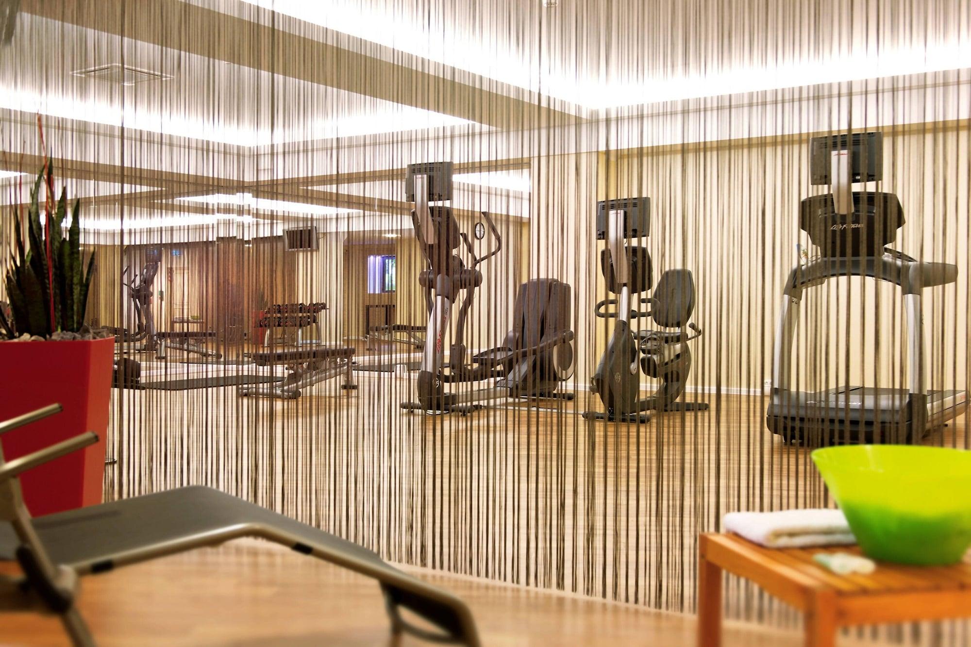 Gimnasio Courtyard by Marriott Düsseldorf Seestern