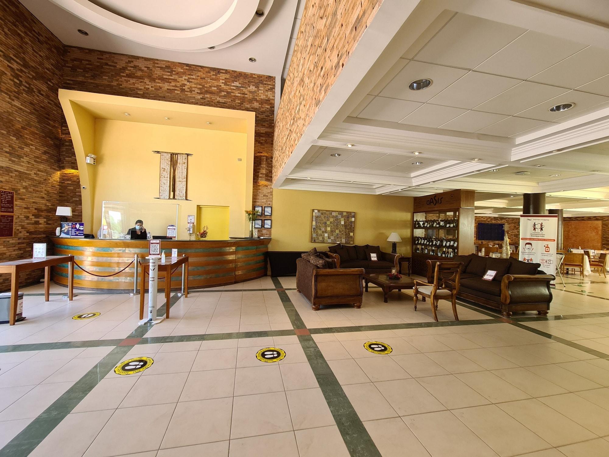Vista Lobby Hotel Agua del Desierto