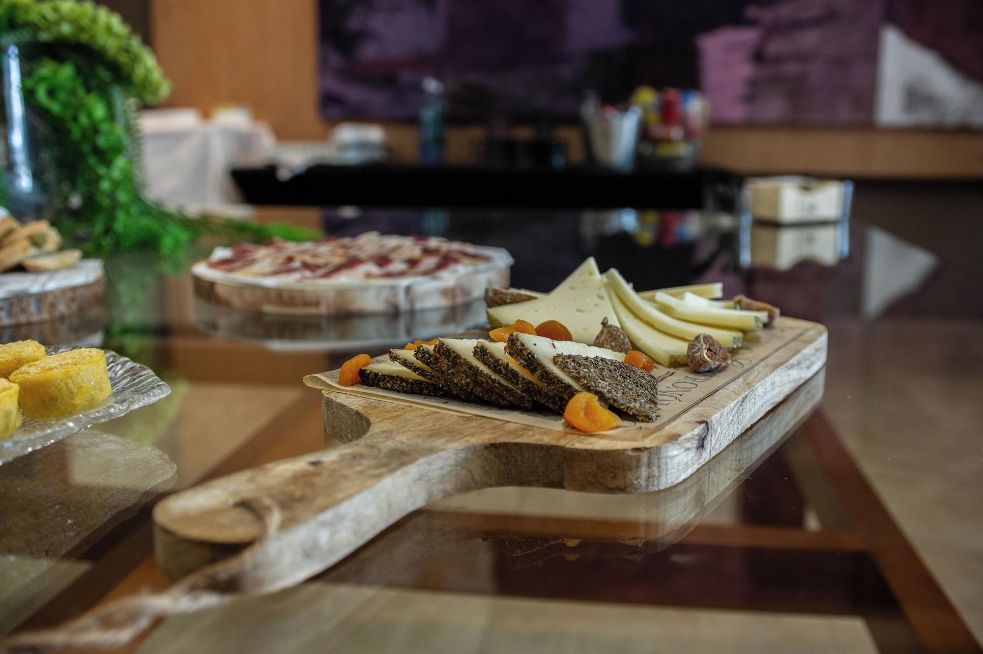 Restaurant AZZ Valencia Congress Hotel & Spa